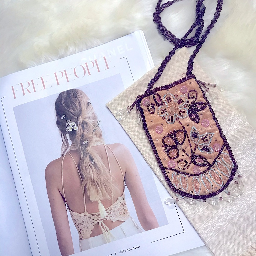 HP🌻Bohemian Hand Beaded Satin Flower Amulet Bag w/Long Beaded Crossbody Strap